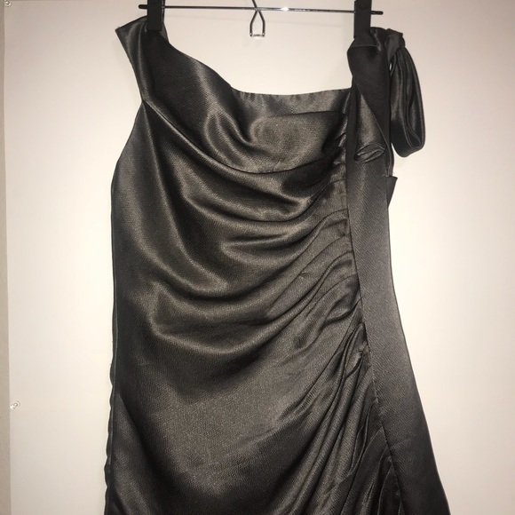 White by Vera Wang Dresses & Skirts - ⬇️Charcoal Vera Wang’s White dress